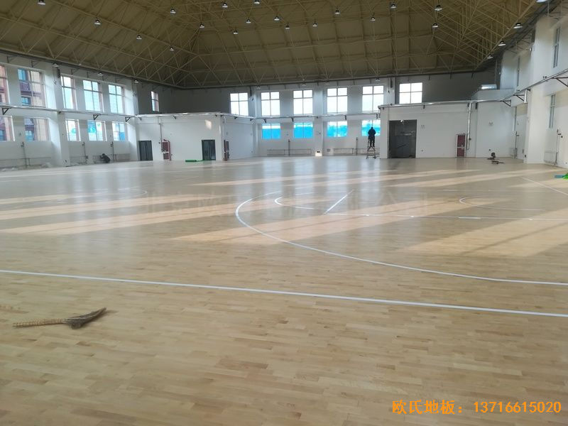 山东济南历城区小学运动木地板铺装案例