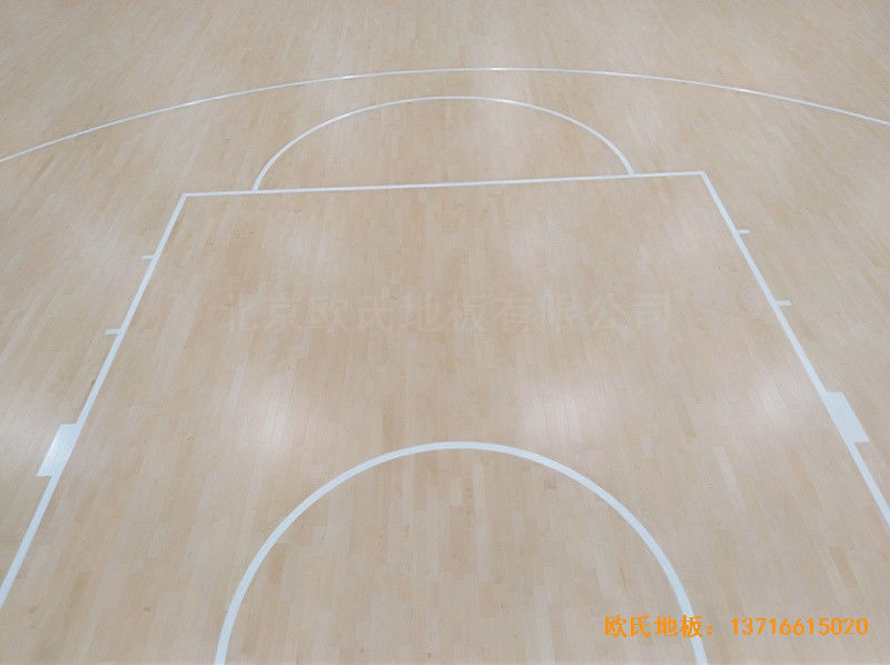 新疆克拉玛依消防大队篮球馆体育木地板安装案例4