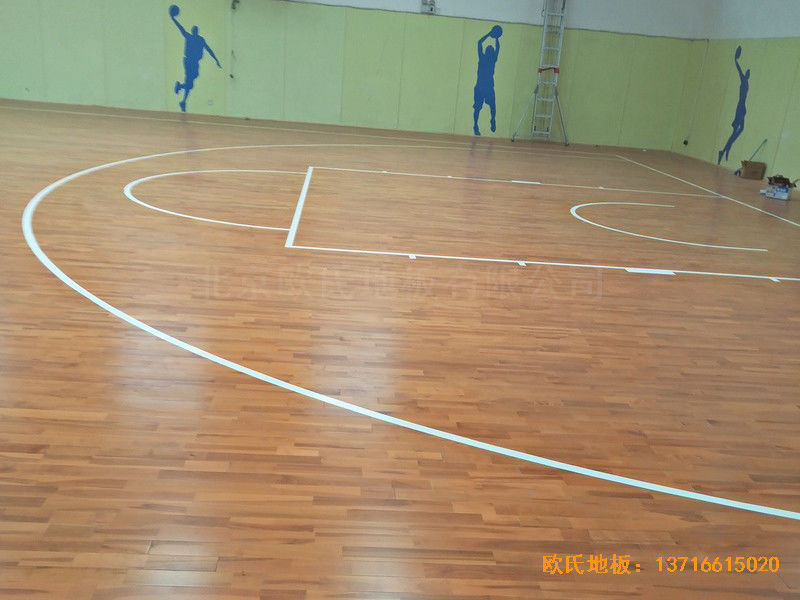 阳煤集团三矿球馆运动地板安装案例2