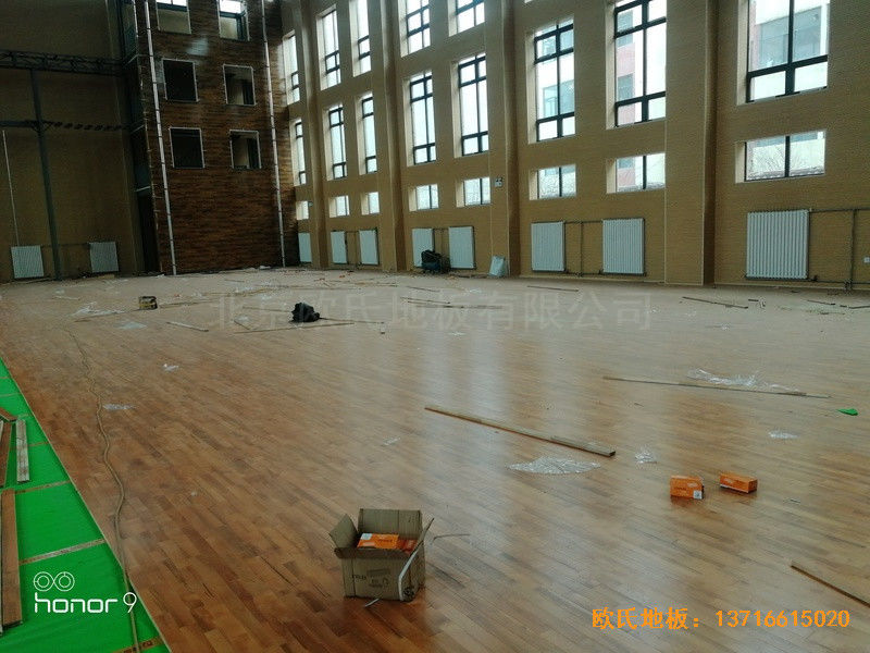 青海西宁大通消防大队篮球馆体育地板铺设案例2