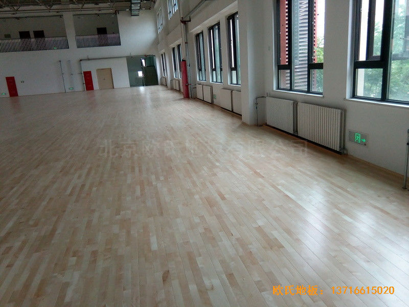 北京赵全营镇天顺小学体育馆运动木地板铺设案例4