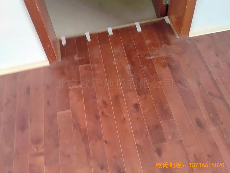 四川南充顺庆区消防队运动馆体育地板铺装案例0