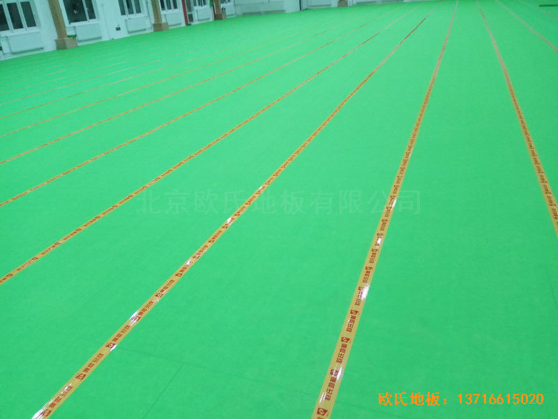 天津西青区梨园监狱篮球馆运动木地板安装案例3