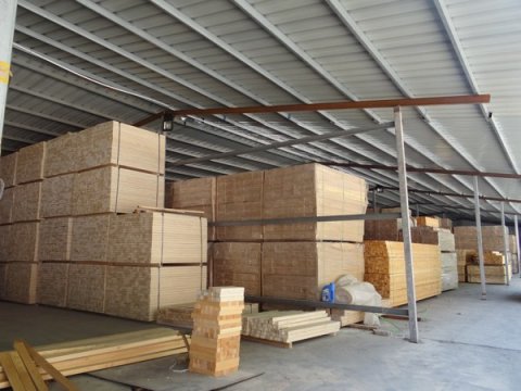厂家体育运动木地板  施工油漆用量