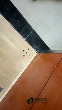 常德体育馆的地板