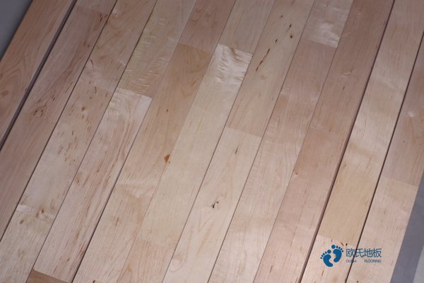 枫桦木体育馆地板环保