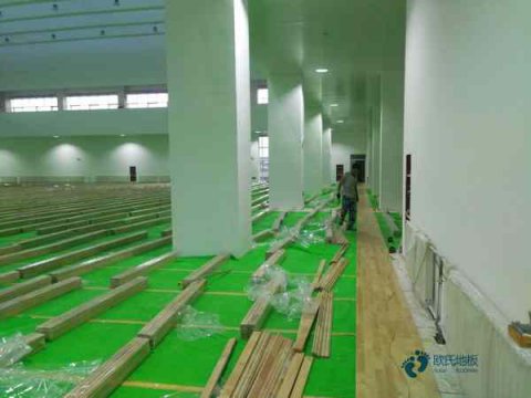 运动木地板的好坏，用眼睛也能看出来