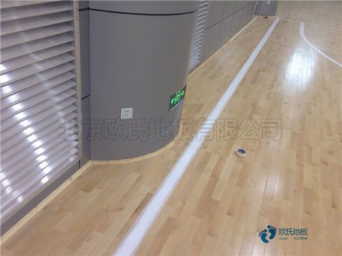运动木地板采购开心吗
