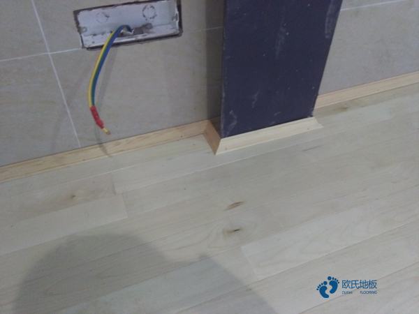 运动木地板材料耐磨漆介绍