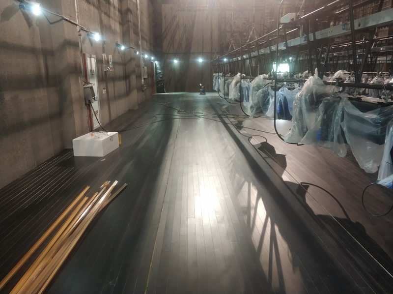 杭州职工之家舞台木地板施工案例5