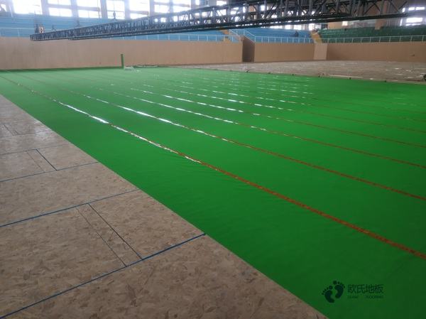 不同价位的篮球木地板有什么区别呢？