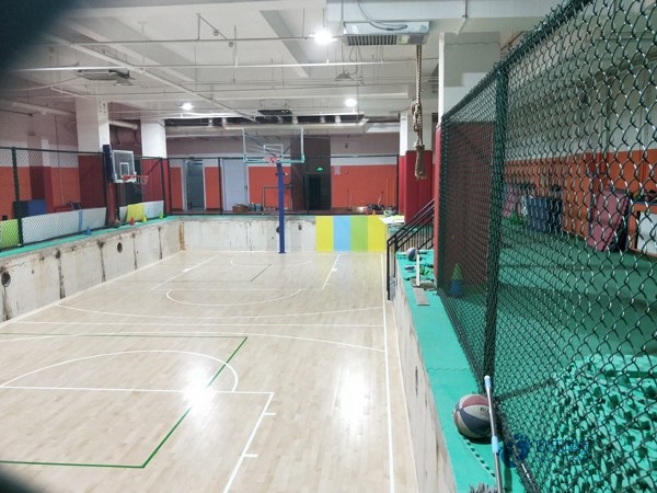 安装运动馆实木地板，这九个细节你注意到了吗