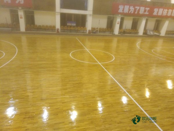 运动木地板的安装和使用3