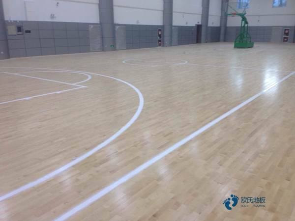 体育篮球地板每平米价格1