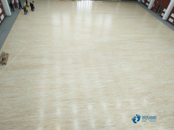 定做体育场地木地板哪个牌子环保3
