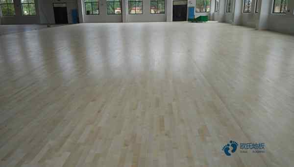 定制篮球场木地板哪个牌子较环保3
