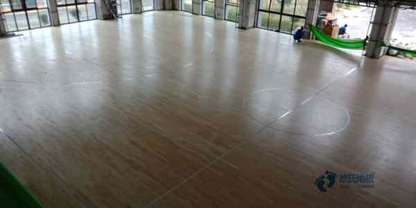 购买体育场馆地板品牌3