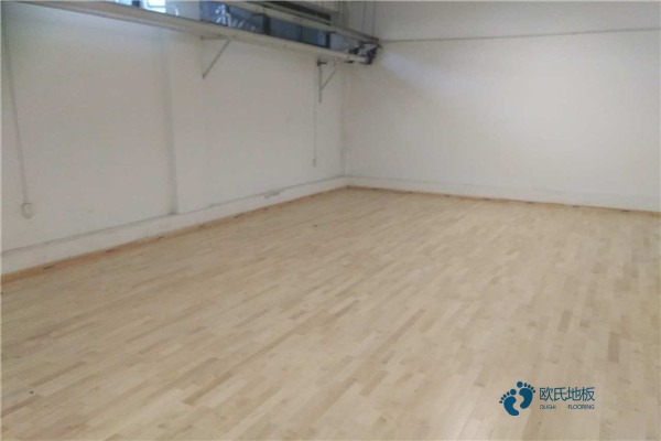 购买体育场馆地板品牌1