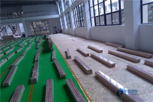 较好的运动篮球木地板价格便宜