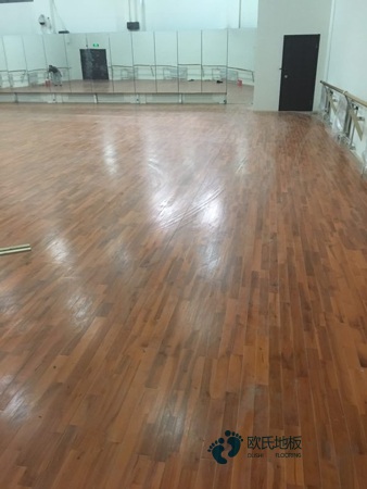 学校篮球馆地板使用说明3