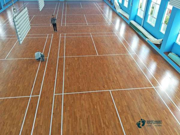 大学运动篮球木地板每平方价格