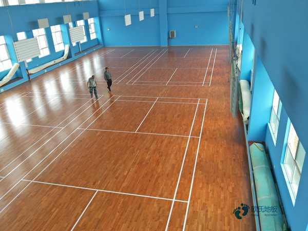 大学运动篮球木地板每平方价格