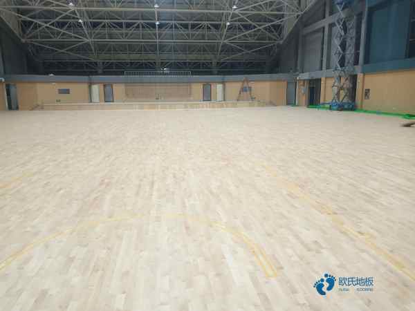 普通运动篮球木地板报价表