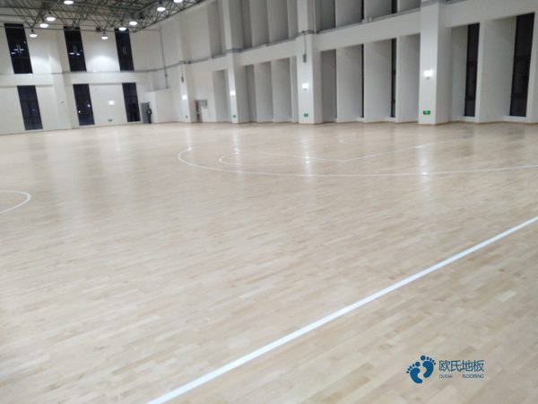 体育木地板的施工方法3