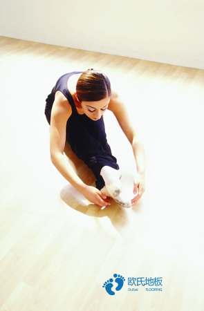 较好的运动篮球木地板报价