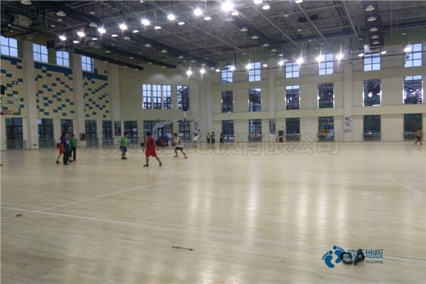 运动场馆木地板安装选哪家2