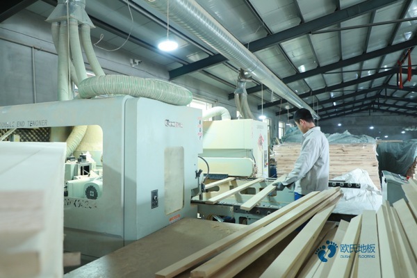 运动场馆木地板安装选哪家3