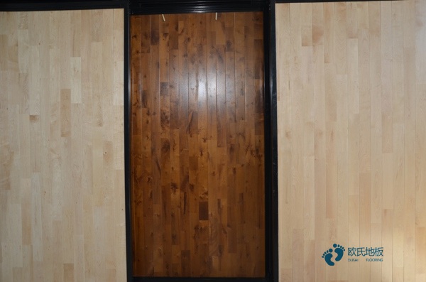 全国体育场运动木地板厂家报价1