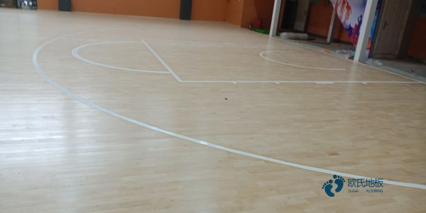 国标运动篮球木地板较低价格