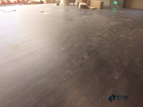 体育木地板的铺装与施工2