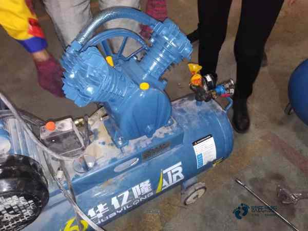 体育篮球馆专用耐磨实木地板2