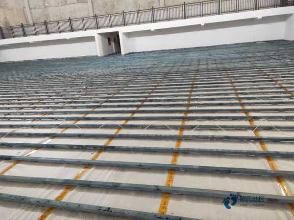 体育篮球馆专用耐磨实木地板1