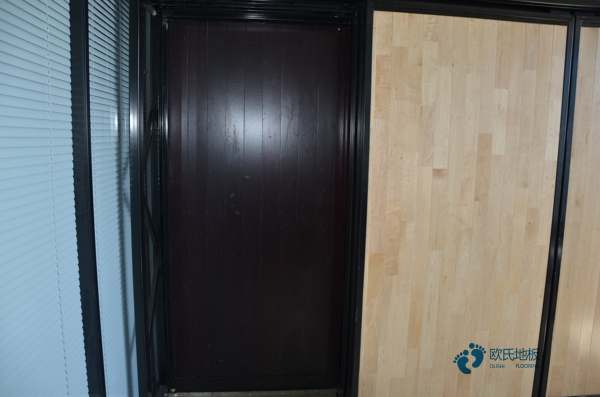 学校运动篮球木地板价格