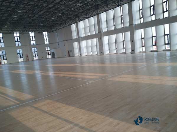 25厚运动体育地板哪些牌子好2
