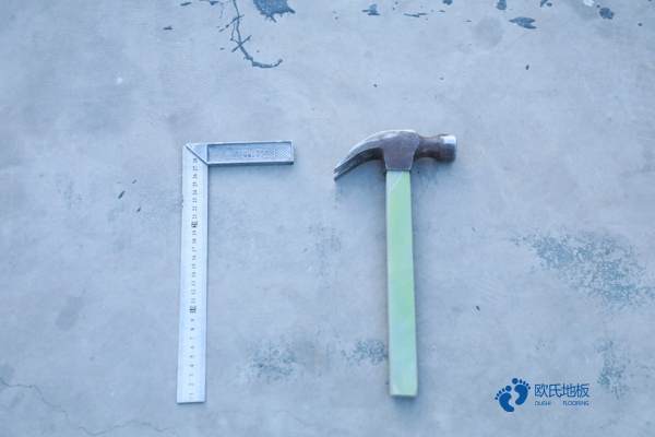 篮球场实木地板施工1