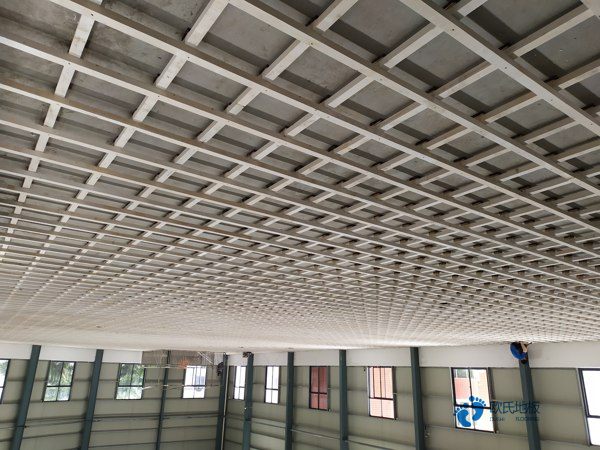 国产运动篮球木地板施工价格