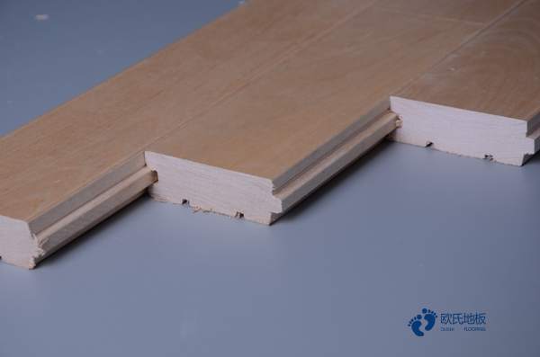 双龙骨体育运动地板环保2