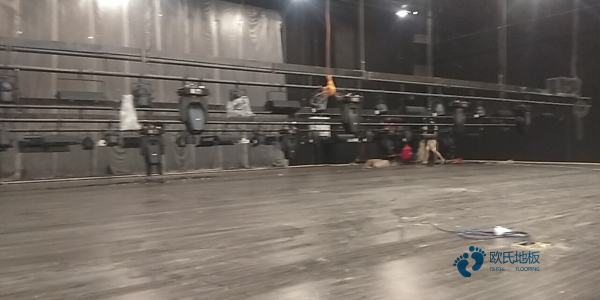 国产运动篮球木地板价格