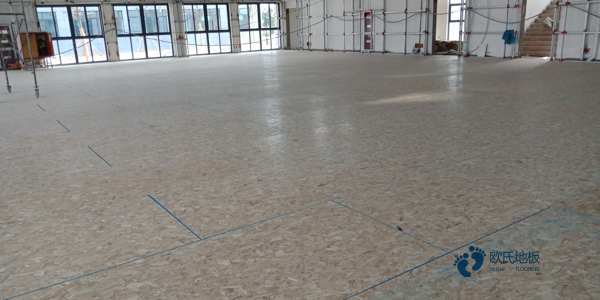 大学运动篮球木地板价格行情