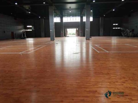 柞木运动篮球木地板造价